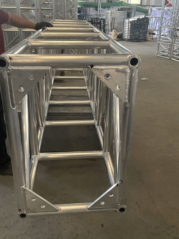 Hiển thị khung hình vuông nhôm bền 520mmx760mm Đối với lễ hội âm nhạc / diễn đàn sự kiện