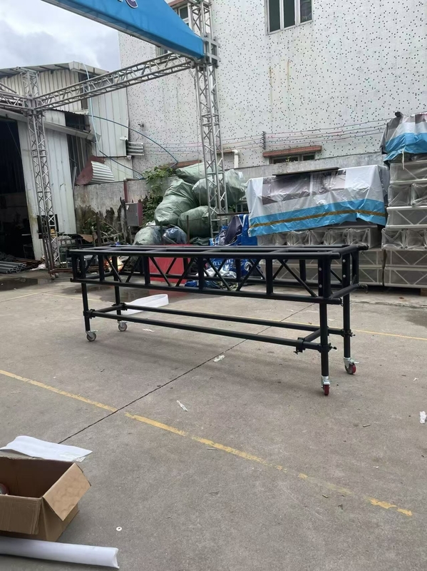 Aluminum Stage Truss 700kg Load Capacity Black or Silver