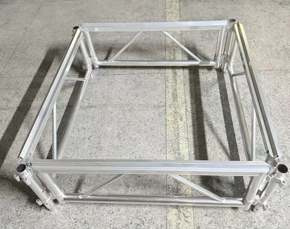 Outdoor Event 4ft by 4ft Portable Aluminium Stage Truss with 1.22*1.22m Modular Design