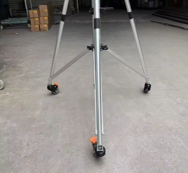 Heavy Load Aluminum Alloy Lifting Tower with 40kg Load Capacity and Minimal Maintenance for Stage Use 1m aluminum stage lighting truss aluminum screw truss aluminum roof truss