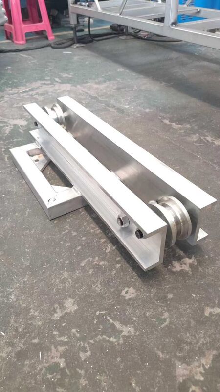 290mm top section Heavy Duty 300kg Maximum Load Aluminium Stage Truss with Quick Installation and Modular Structure for Outdoor Events