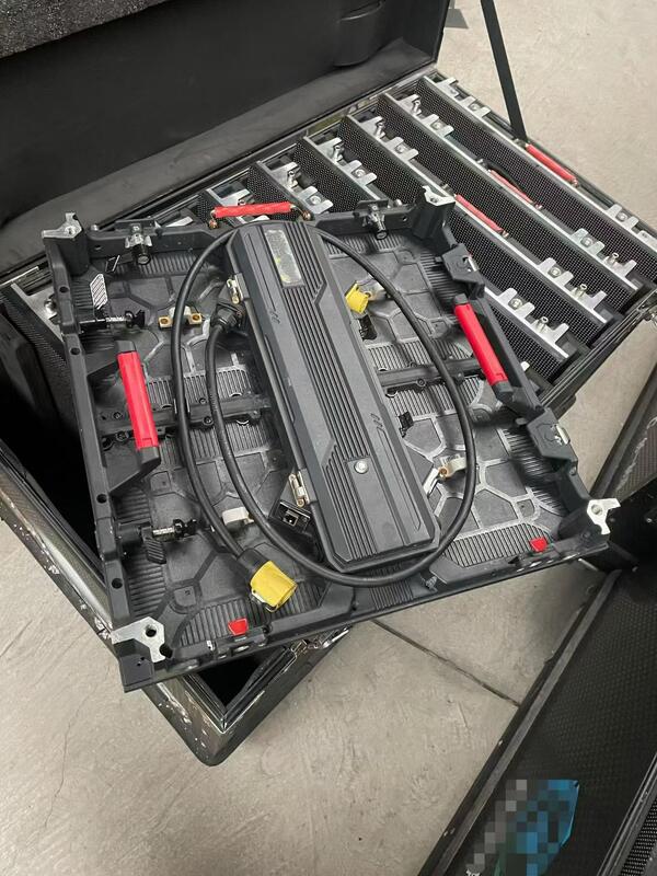 Used IP65 Waterproof P3.91 LED Display NovaStar System 7680Hz High Refresh for Stage & Advertising