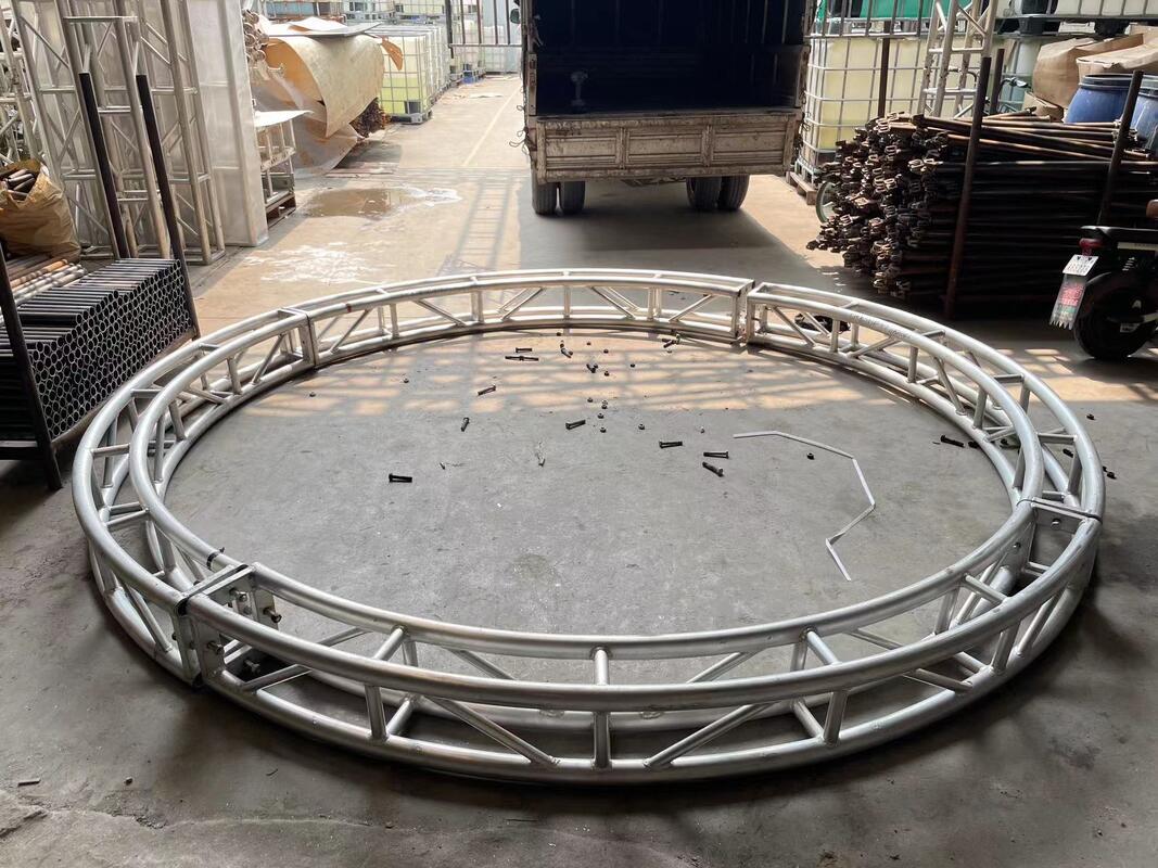 Custom Truss | Aluminum Stage Truss Custom Design & Manufacturing