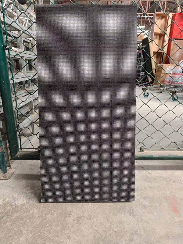 Used P4.81 Outdoor Waterproof LED Display IP65 Rental Screen | Suppliers from Nigeria, Ghana and Singapore